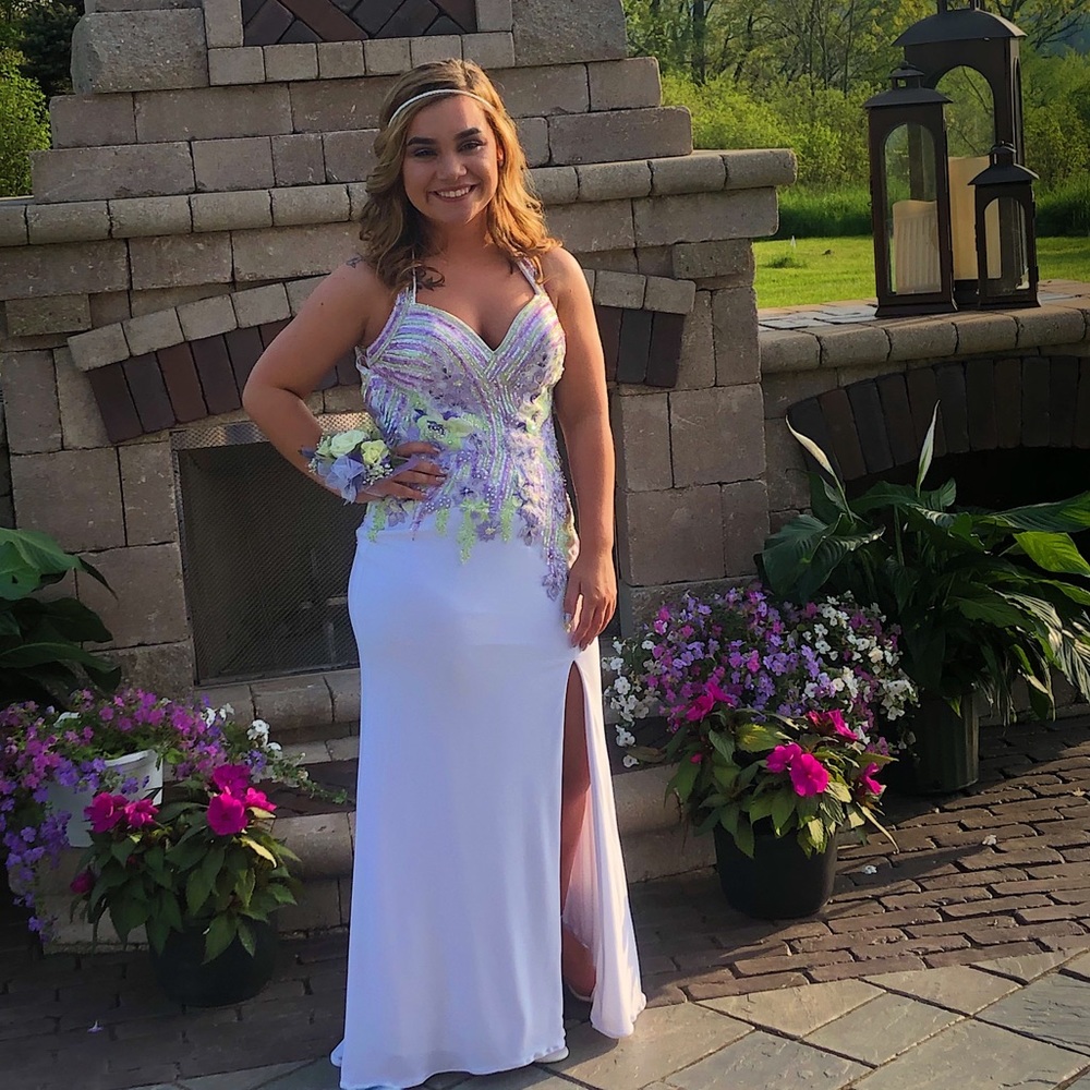 Prom Dress - Picture 3 of 4